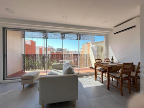 Atico nuevo 2 hab, 15 ' Sagrada Familia 22' Bcn centro